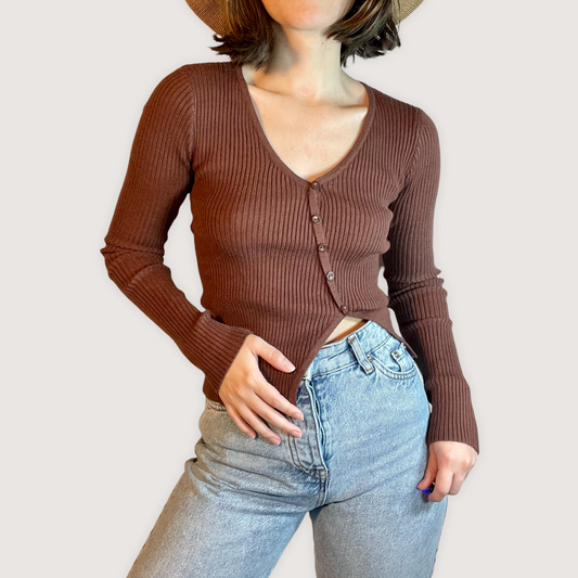 diversa, filtro asymmetric cardigan on model front, 1 of 3